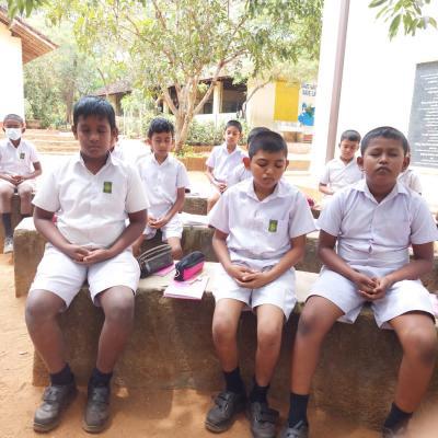 සති පාසල